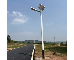 日喀则太阳能一体化路灯厂家